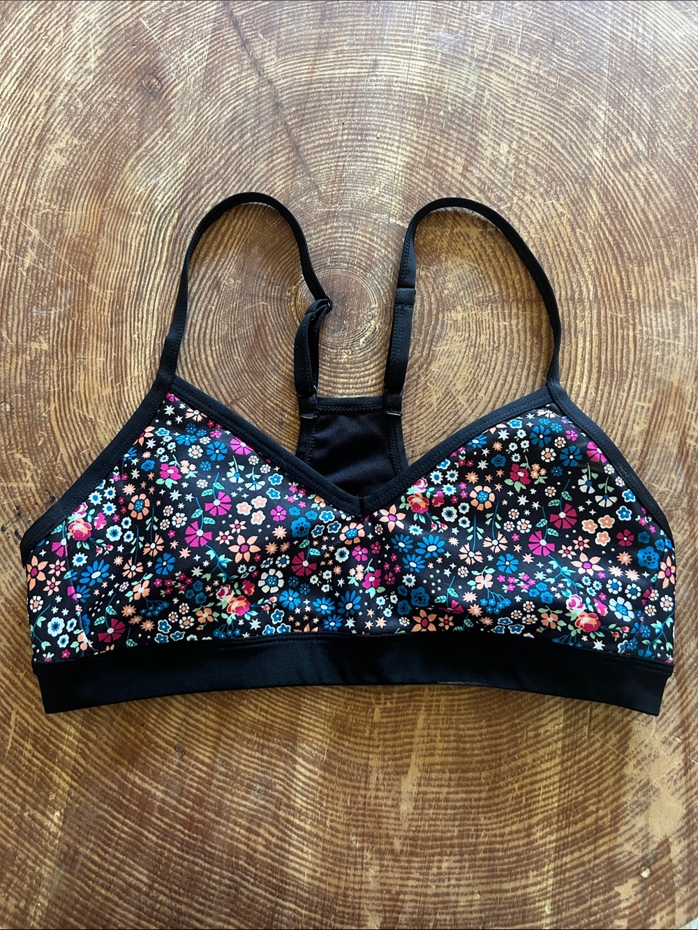 JoyLab Black Floral Sports Bralette Sports bra size Medium